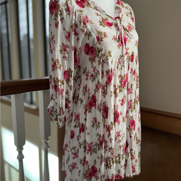 Floral Tunic - Picture 2 of 4